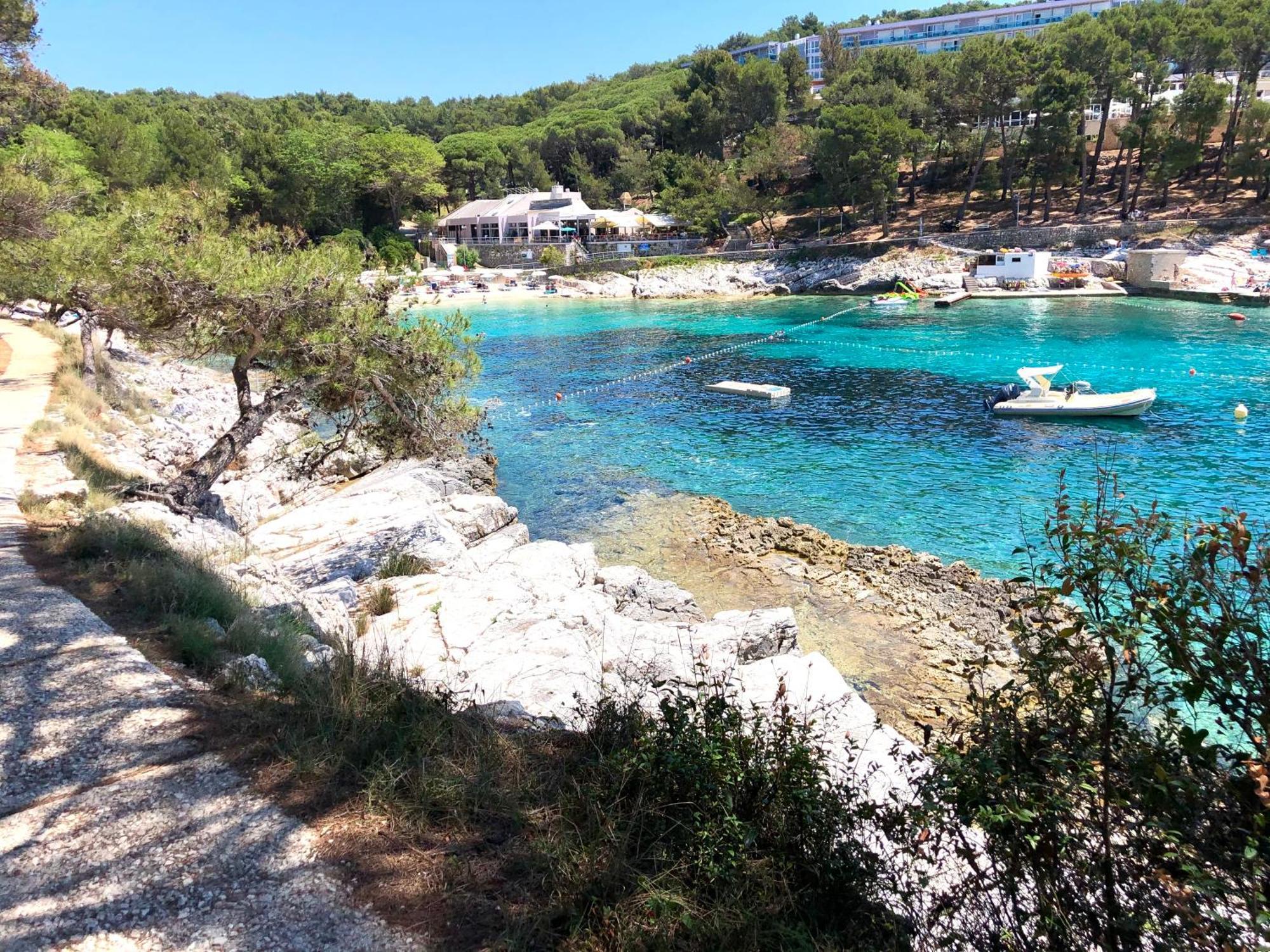 Glamping Tents | Losinj | Camp Cikat Mali Lošinj Exteriör bild